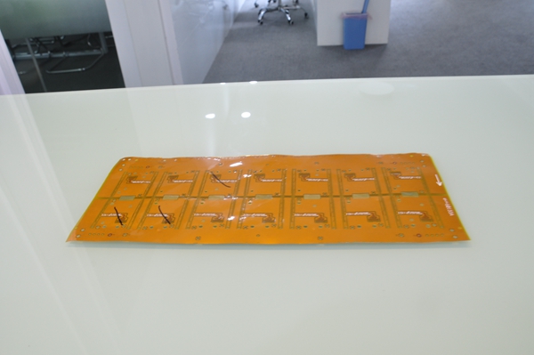 FPC線路板水滴角測試,FPC經(jīng)等離子清洗后測量接觸角 